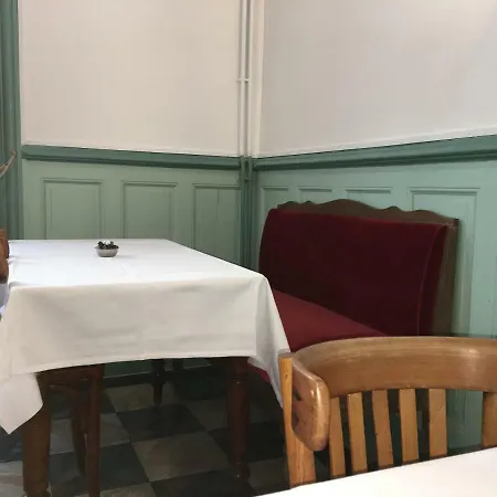 Hotel The Old Ravel Centre 2*