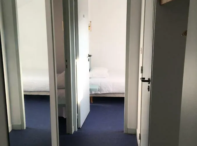 The Old Ravel Centre Hotell Clermont-Ferrand