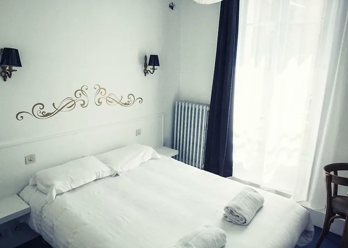 The Old Ravel Centre 2* Clermont-Ferrand